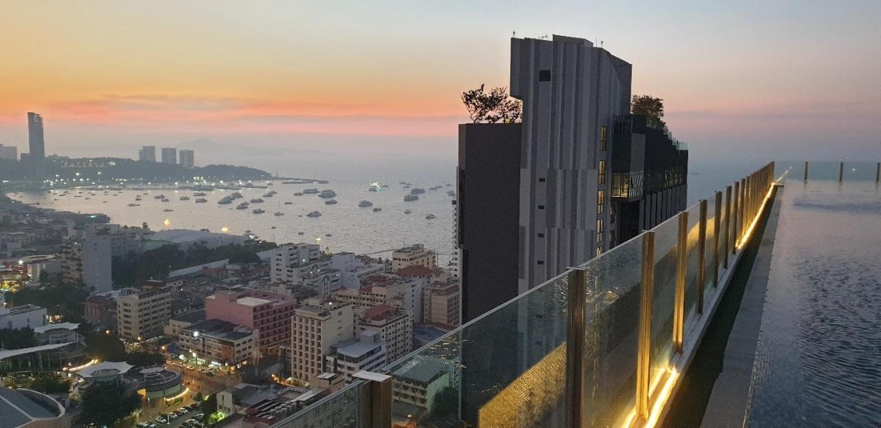Base Central Pattaya Long Balcony King-Bed With Infinity Pool & Free Netflix! ภายนอก รูปภาพ